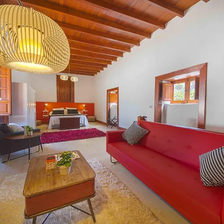 Delmas Emblematico Aparthotel 3*