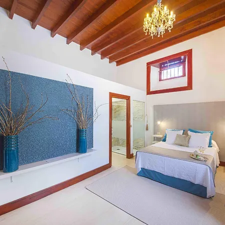 Aparthotel Delmas Emblematico Haria