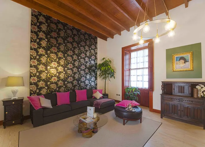 Delmas Emblematico 3* Haria