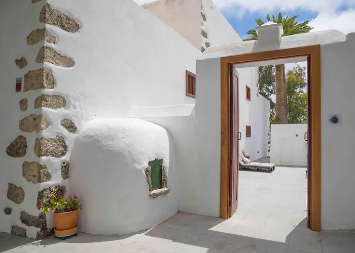 Delmas Emblematico Aparthotel 3*