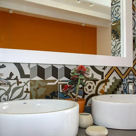 Aparthotel Delmas Emblematico 3*