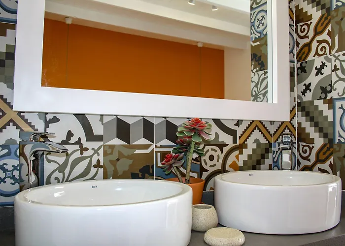 Aparthotel Delmas Emblematico 3*