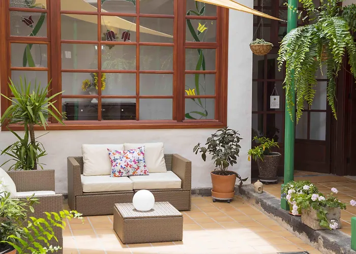 Delmas Emblematico Aparthotel Haria