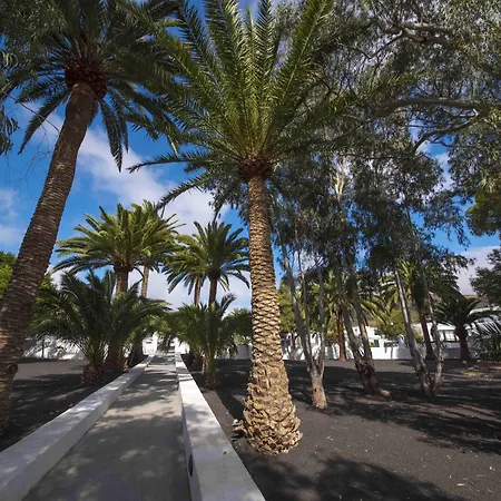 アパートホテル Delmas Emblematico