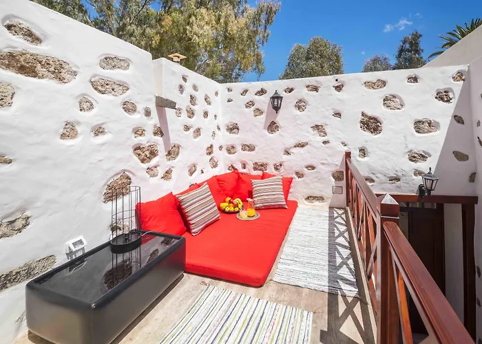 Delmas Emblematico Aparthotel Haria